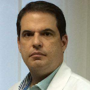 Dr. Luis Segura Bannatyne